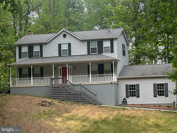 7090 Maxwell Dr, Hughesville, MD 20637