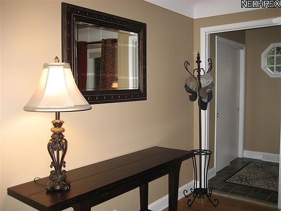 5th image of 1891 Caronia Dr