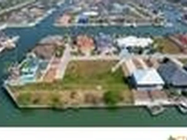 117 Bay Ct, Aransas Pass, TX 78336