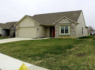 13810 Illinois St, Grabill, IN 46741