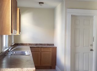 27-29 Adams St, East Hartford, CT 06108