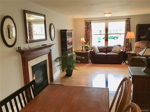 4th image of 347 Tracey Ln