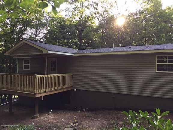 2nd image of 1090 Woodhaven Dr