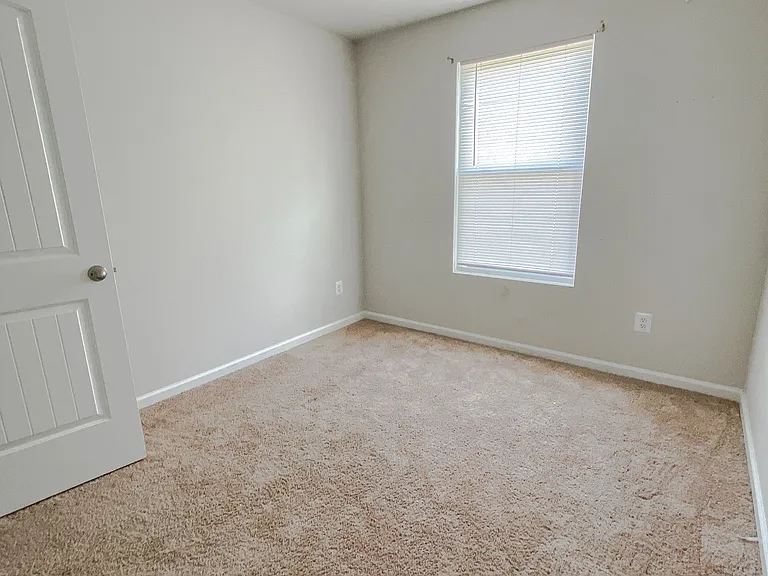 131 Cramsford St — Photo 16