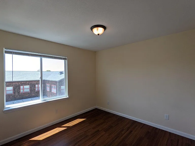 2414 Dana Street — Photo 14