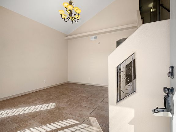 4th image of 12965 Pleasant Manor Ct