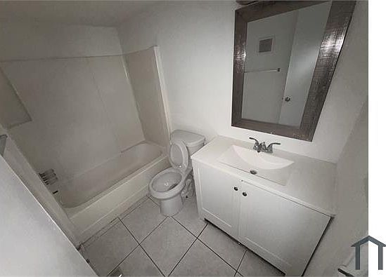 3rd image of 3110 NW 4th Ter APT 4