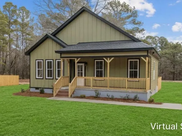 151 Creek Bend Drive, Vass, NC 28394