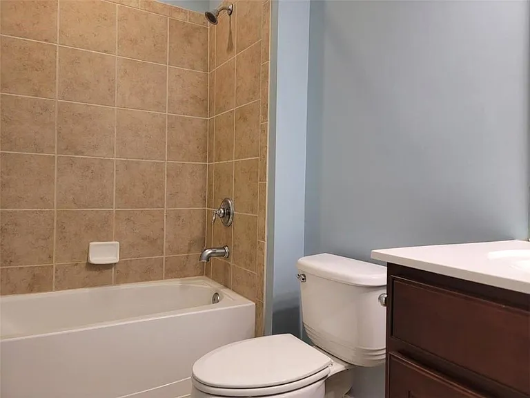 4445 Agard St — Photo 16