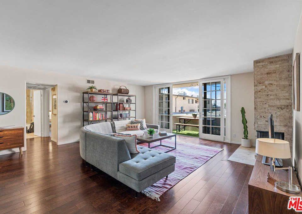 1st image of 1233 Amherst Ave APT 206