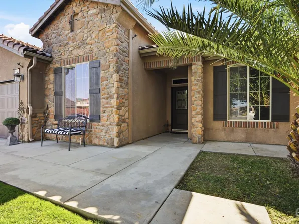 9508 Wareham Dr, Bakersfield, CA 93313