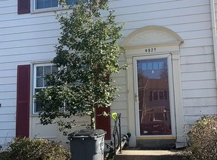 4827 Nash Dr, Fairfax, VA 22032