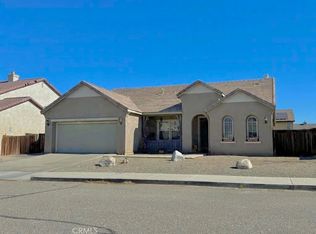 10983 Bayshore St, Victorville, CA 92392