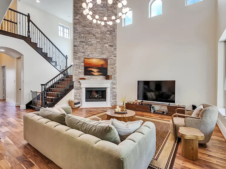 5227 Preserve Park Dr — Photo 11