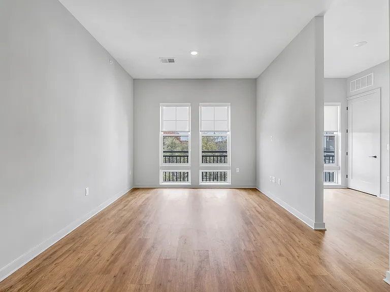 CANTERLY PLACE — Photo 44