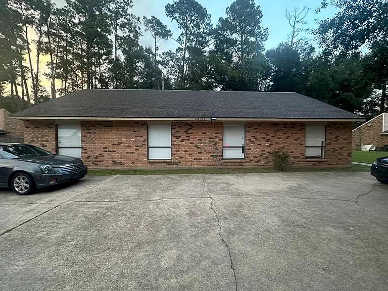 44166 Simpson Pl #A — Photo 1