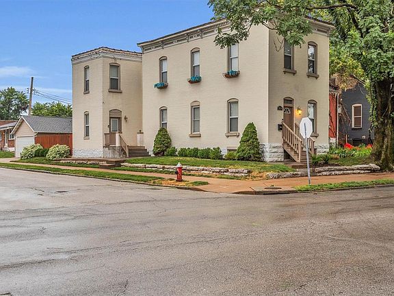2nd image of 2628 Arsenal St