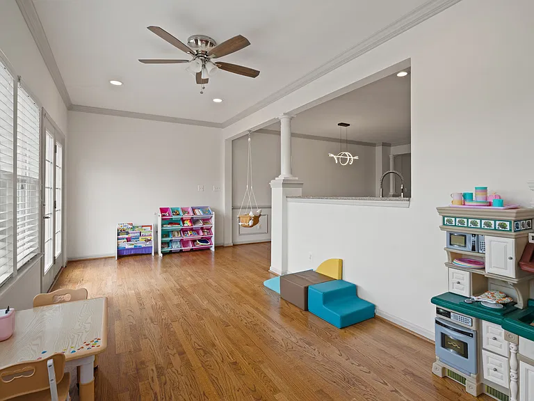 41719 Cynthia Ter — Photo 18