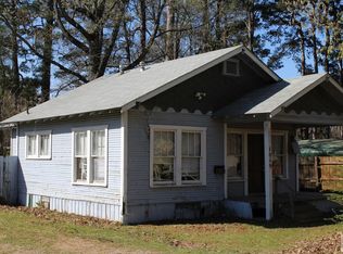 1019 Park Dr, Hope, AR 71801