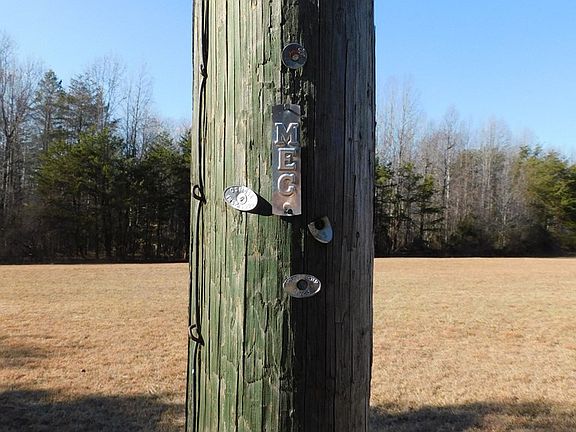 3rd image of Asbury Church Rd
