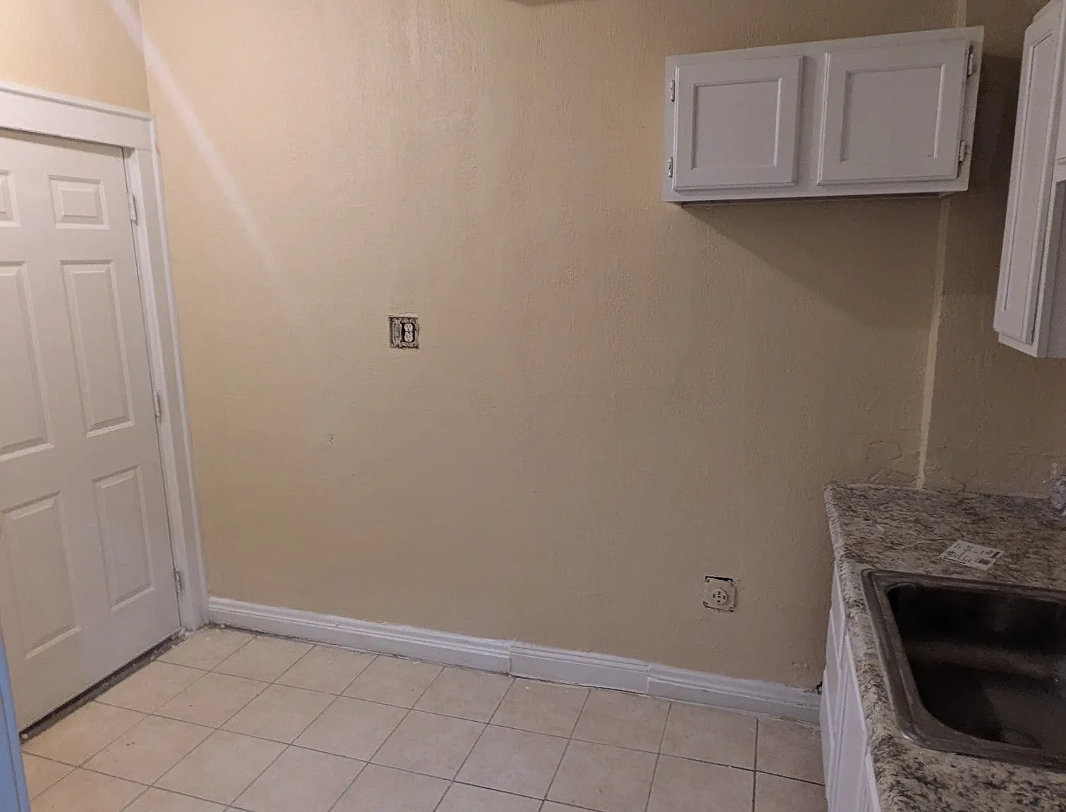 1 bed, 969 sqft, $795 — Photo 3
