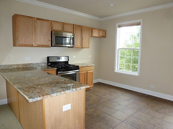 4th image of 4175 E Milford Ln