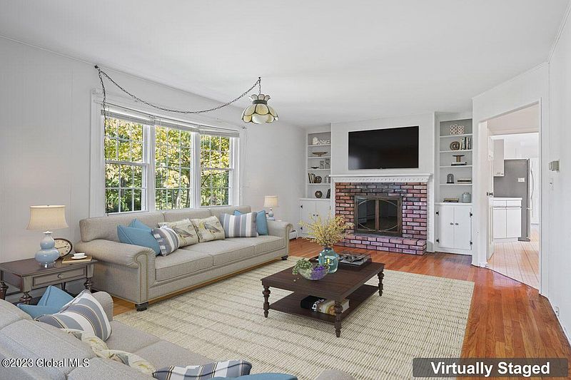 5th image of 3 Broadleaf Drive