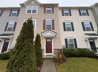 734 Rosemary Way, Newark, DE 19713