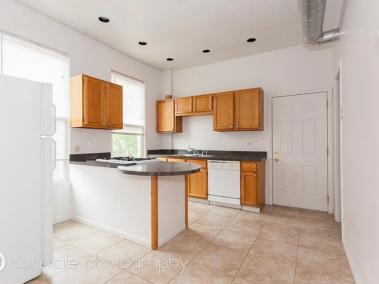 1310 N Artesian Ave #3F — Photo 15
