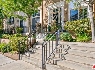 26828 Willow Creek Ln Unit 23, Santa Clarita, CA