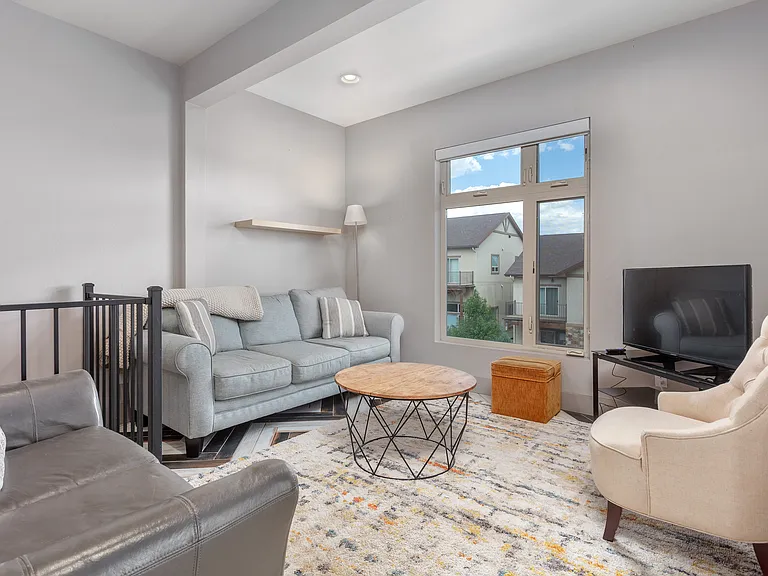 201 Summitview Ln #1/2 — Photo 18