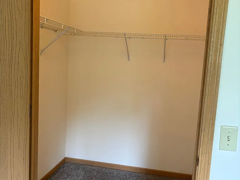 257 Fuller St — Photo 8