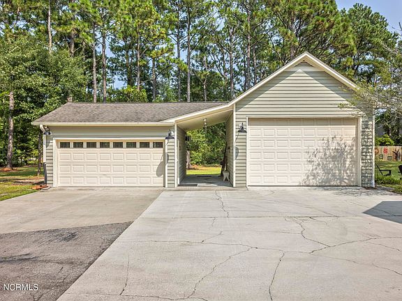 3rd image of 4001 Chapra Drive