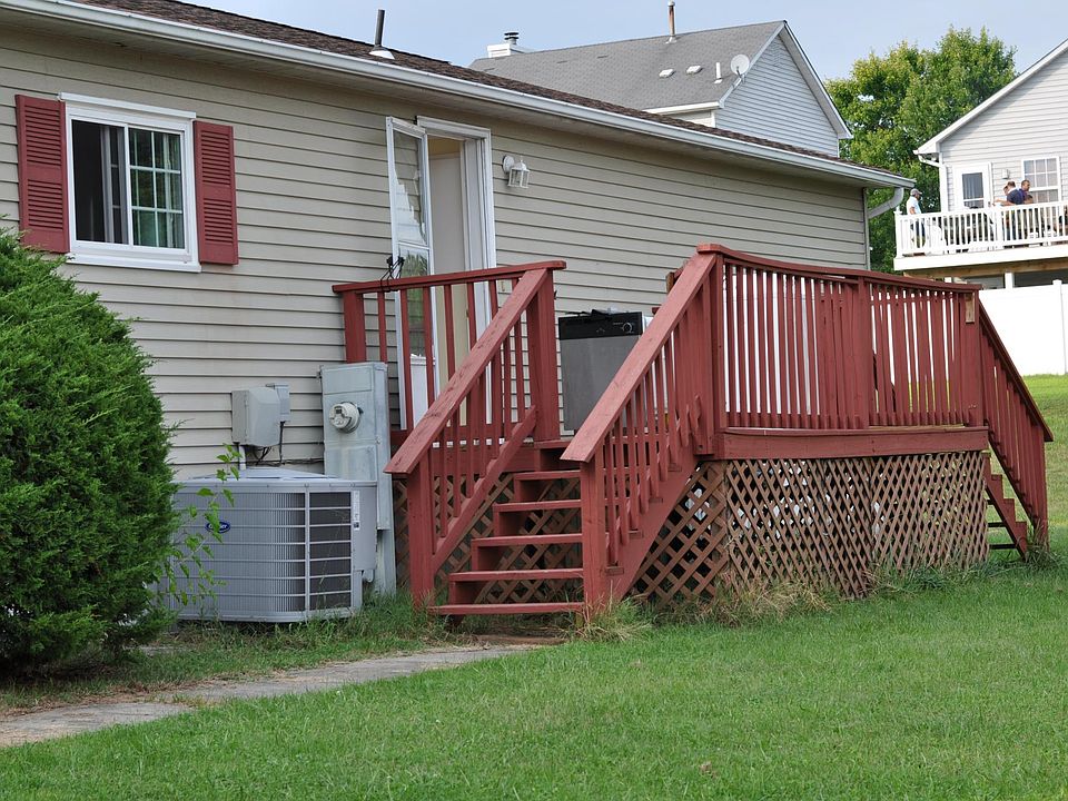 2nd image of 6425 Woodland Forest Dr