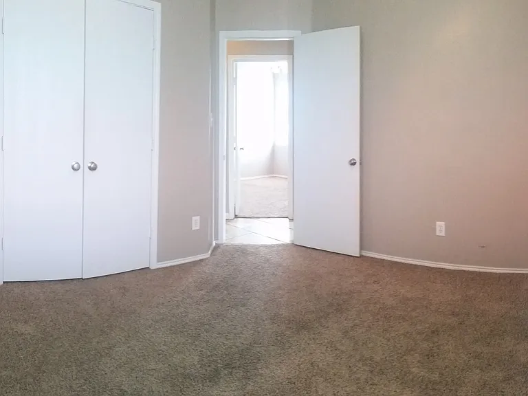 8640 Rainy Lake Dr — Photo 12