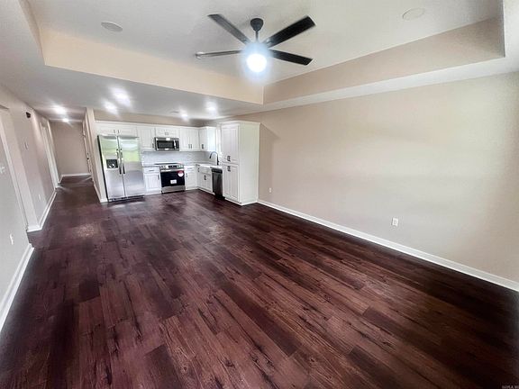 3rd image of 2708 S Belair