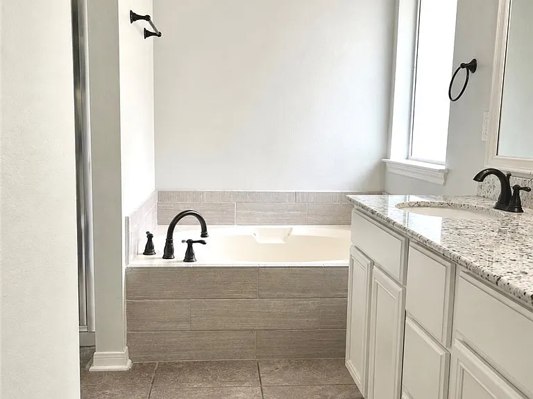4415 Crayke Pl — Photo 11