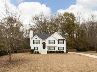 105 Applewood Cir, Newnan, GA 30263