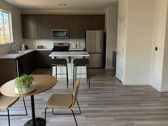 Kitchen & Dining Room