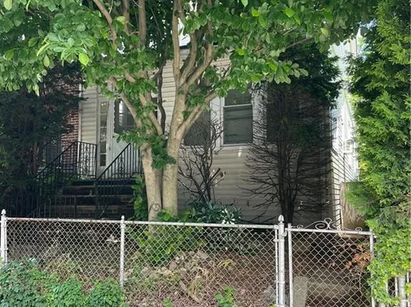 331 100th St, Brooklyn, NY 11209