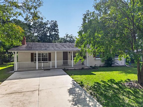 2nd image of 4613 NE 22ND AVENUE