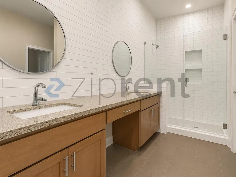 2315 E Pinchot Ave #128 — Photo 41