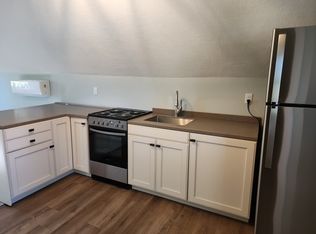 915 1/2 S 8th St #915-1/2, Goshen, IN 46526