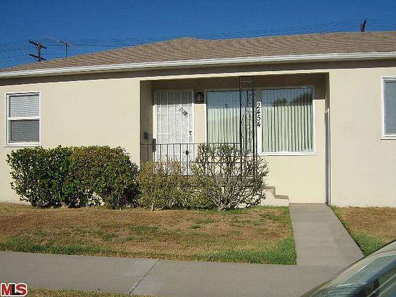 2nd image of 2454 N Brighton St