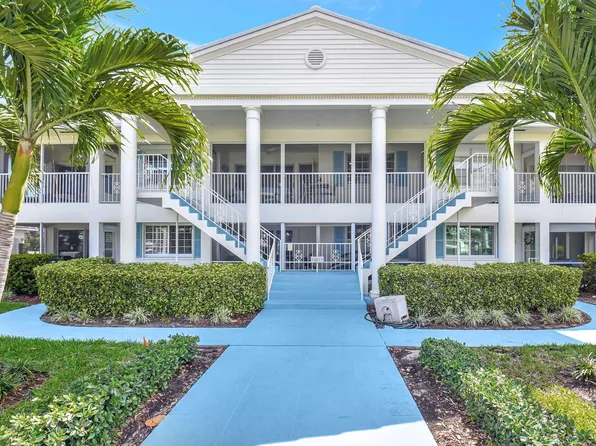 201 Venetian Drive #4, Delray Beach, FL 33483