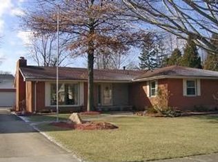 367 Windward Dr, Elyria, OH