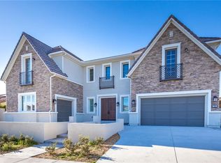2550 Glasgow Dr, Carlsbad, CA 92010