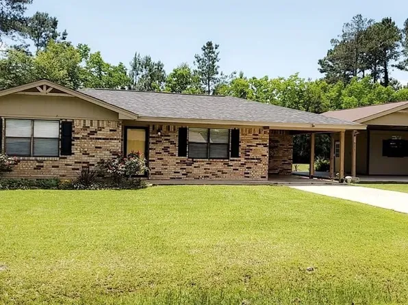 211 Easy St, Kirbyville, TX 75956