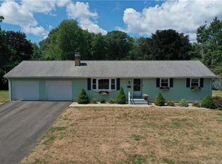 214 Brentmoor Rd, East Hartford, CT 06118