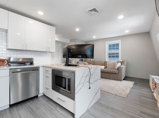 288 Princeton St APT 3, Boston, MA 02128
